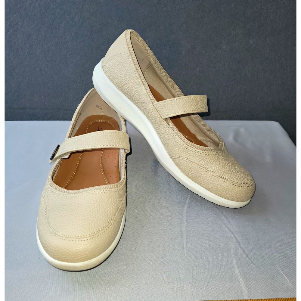 Baretraps Women's Beige Synthetic Mary Jane Flats Round Toe Strap Slip-On 8W